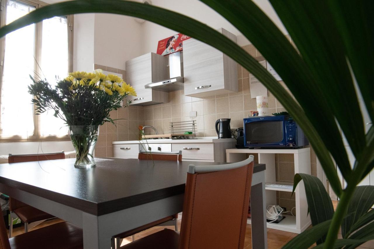 Bologna, Vicino Ospedali Sant'Orsola E Malpighi, Centro Storico E Fiera Appartement Buitenkant foto
